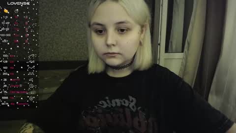 Snapshot of vendymories chatting on November 2025 02:01:02 AM eva 3 online show from November 2025 02:01:02 AM