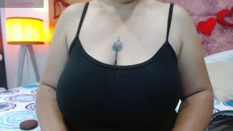 Snapshot of vennuss89 chatting on October 2025 11:21:01 AM vennuss89 online show from October 2025 11:21:01 AM