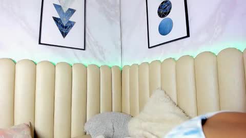 venus__miller online show from October 2025 12:15:02 PM