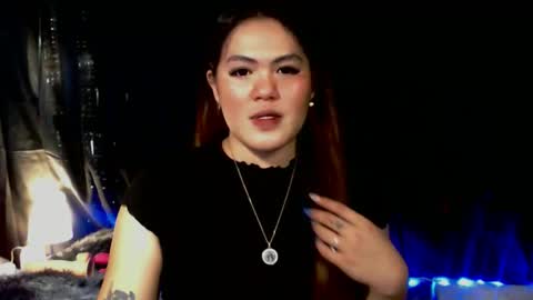 Snapshot of venus_colly chatting on October 2025 01:15:01 AM I am Colly Your mystery girl online show from October 2025 01:15:01 AM