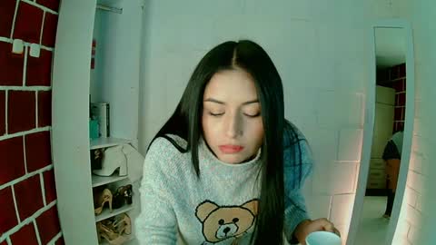 Snapshot of venus_megan chatting on January 2025 02:19:01 PM emily independent account MY conextion 1100 GTM to 17hr GTM online show from January 2025 02:19:01 PM