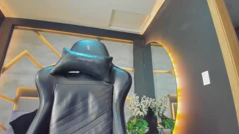 Venus Blazer  online show from October 2025 11:13:02 AM