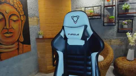 Venus Blazer  online show from November 2025 11:12:02 AM