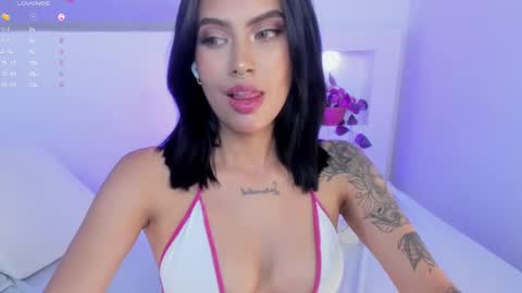 Snapshot of venusevans1 chatting on February 2025 02:15:02 AM Venus Evans online show from February 2025 02:15:02 AM