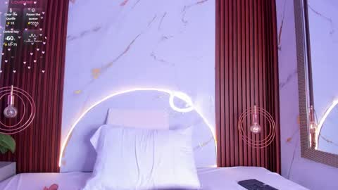 Snapshot of venusgreys1_ chatting on September 2025 08:14:01 PM Venus online show from September 2025 08:14:01 PM