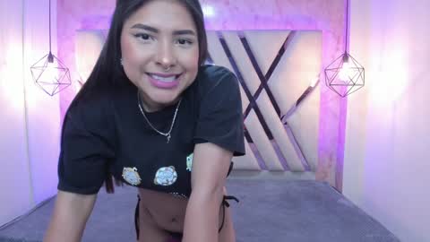 Domelipa  online show from December 2024 08:02:02 PM