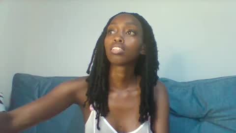 verabright online show from September 2025 09:28:02 PM