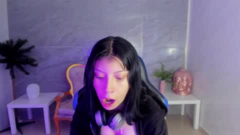 Snapshot of verana_s chatting on October 2025 08:00:02 PM Verana online show from October 2025 08:00:02 PM