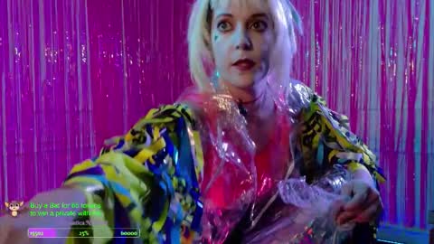 Vera Victors online show from October 2025 02:37:02 AM