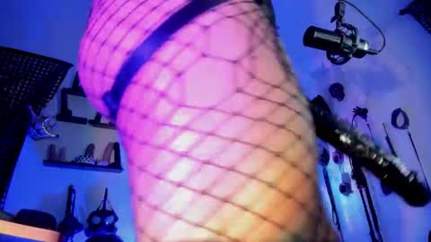 Snapshot of veresskaardila77 chatting on October 2025 08:41:01 PM mistress VERESSKA ARDILA online show from October 2025 08:41:01 PM