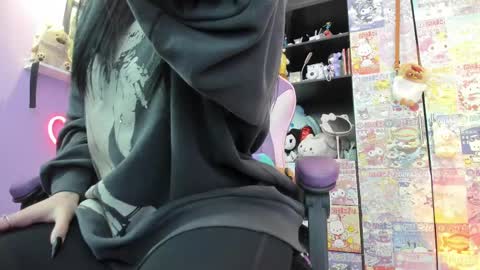 Snapshot of vero_osb chatting on October 2025 11:13:02 PM online show from October 2025 11:13:02 PM