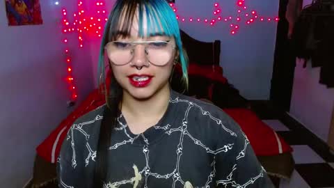 Veronica online show from November 2025 11:47:02 PM