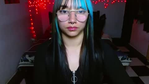 Veronica online show from November 2025 12:32:02 AM