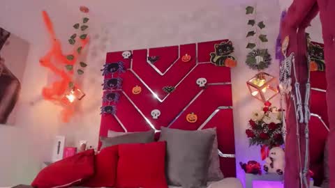 Veronica Olson online show from October 2025 04:04:02 AM