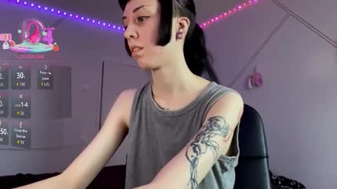 VERONICA online show from September 2025 10:29:01 AM