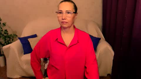 Veronica online show from October 2025 04:09:02 PM