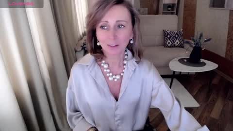 Helen online show from January 2025 10:56:01 AM
