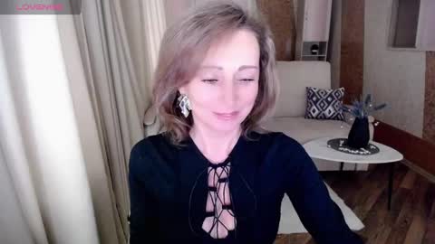 Helen online show from January 2025 04:58:02 AM