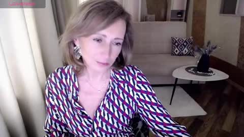Helen online show from January 2025 07:39:02 AM