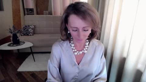 Helen online show from February 2025 08:29:02 AM