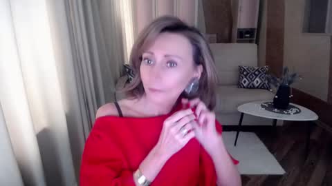 Helen online show from February 2025 05:15:01 AM
