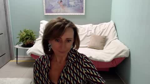 Helen online show from March 2025 11:23:01 AM