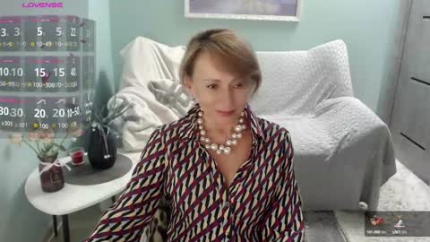 Helen online show from September 2025 05:18:01 AM
