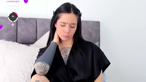 VeronicaTonu online show from February 2025 06:56:02 PM