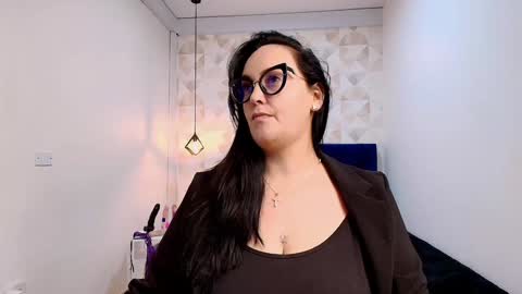 veroniicabbw online show from January 2025 03:25:01 PM