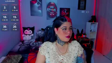 Snapshot of veronika_metalstar chatting on October 2025 11:16:01 AM Miss Veronika online show from October 2025 11:16:01 AM