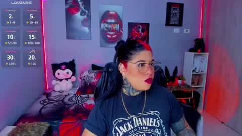 Snapshot of veronika_metalstar chatting on October 2025 11:06:01 AM Miss Veronika online show from October 2025 11:06:01 AM