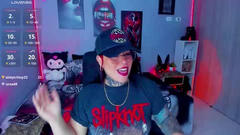 Snapshot of veronika_metalstar chatting on October 2025 02:03:01 PM Miss Veronika online show from October 2025 02:03:01 PM