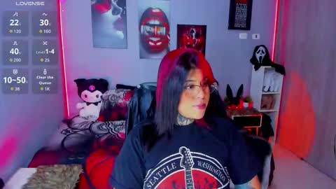 Snapshot of veronika_metalstar chatting on October 2025 05:59:01 AM Miss Veronika online show from October 2025 05:59:01 AM