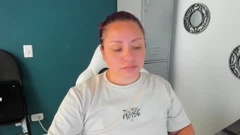Veronika online show from December 2024 04:25:01 PM