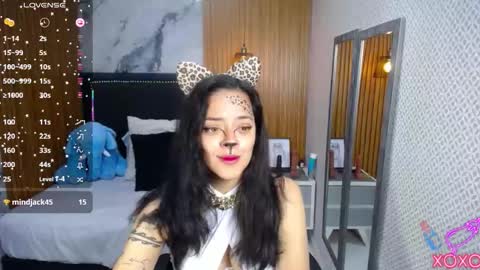 VEROS online show from October 2025 02:55:02 AM