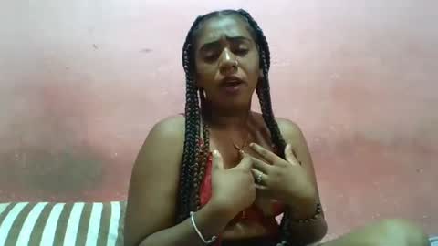 verronique1511 online show from January 2025 07:00:01 AM