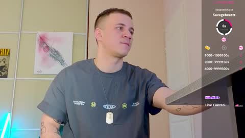 Snapshot of vers_gay chatting on October 2025 11:20:02 AM Ethan online show from October 2025 11:20:02 AM