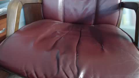 Erik online show from February 2025 12:11:02 PM