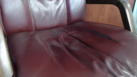 Erik online show from February 2025 07:11:01 PM