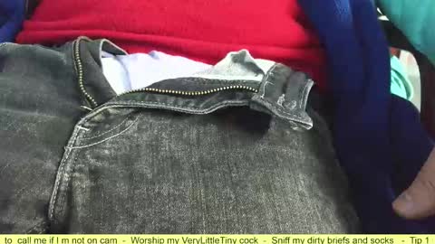 Erik online show from October 2025 04:11:01 AM