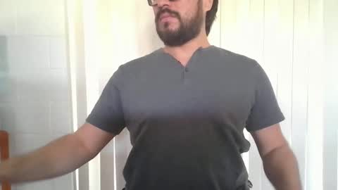 vesturelove online show from November 2025 05:12:02 PM