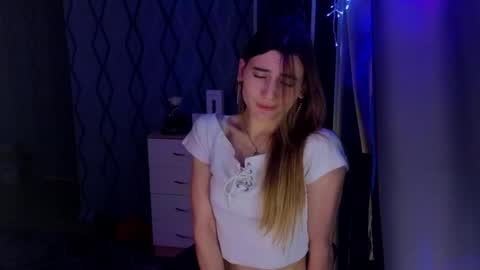 Snapshot of vett1a chatting on November 2025 03:50:02 AM vett1a online show from November 2025 03:50:02 AM