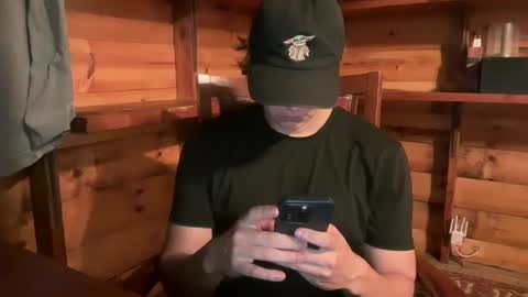 HendasWerout online show from September 2025 02:48:02 AM