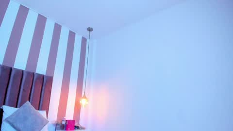 Ariana  online show from October 2025 01:19:01 PM