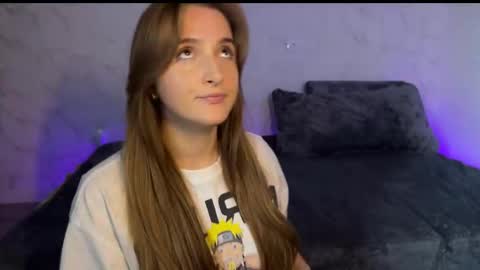 Snapshot of vibe_and_night chatting on October 2025 10:57:02 AM Vail and Nevada online show from October 2025 10:57:02 AM