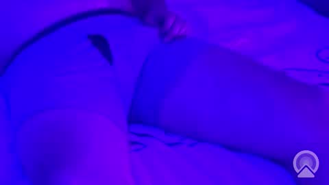 Snapshot of vibecheck chatting on November 2025 10:18:01 AM VibeCheck online show from November 2025 10:18:01 AM