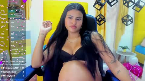 nahomy online show from February 2025 03:09:02 PM