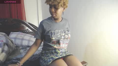 vicki staxxx online show from February 2025 08:56:01 PM