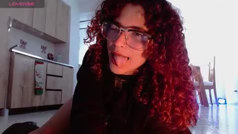 Vicky  online show from January 2025 07:50:02 PM