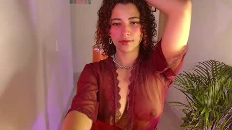 Vicky  online show from February 2025 05:58:01 PM